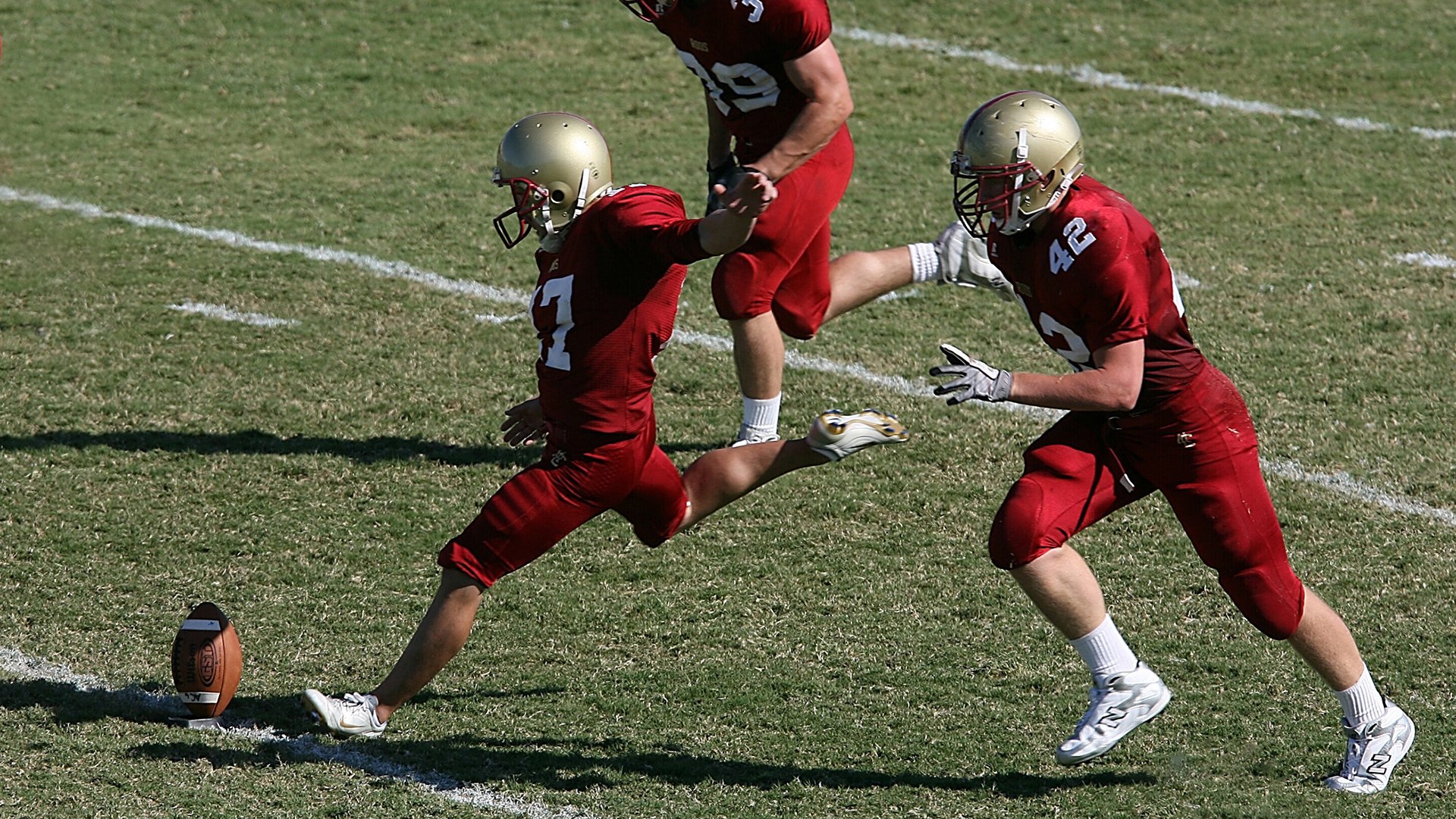 塔图姆突破内线连续得手凯尔特人占据上风，凯尔特人塔图姆打中锋可以吗